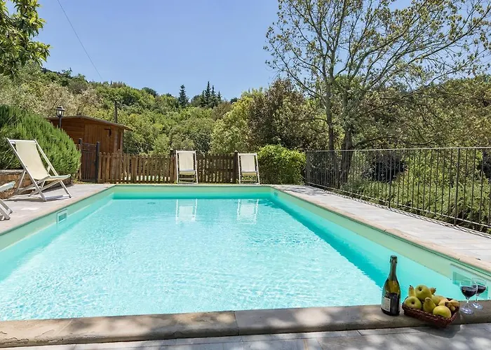 Villa I Mandorli 8, Emma