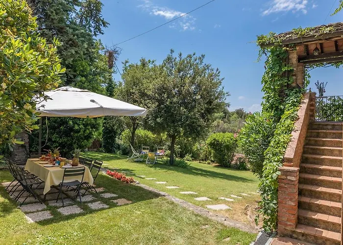 I Mandorli 8, Emma Villa Cortona