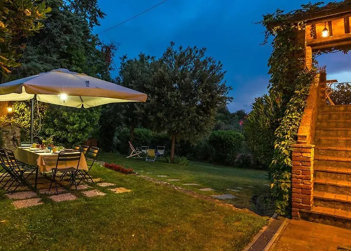 I Mandorli 8, Emma Villa Cortona