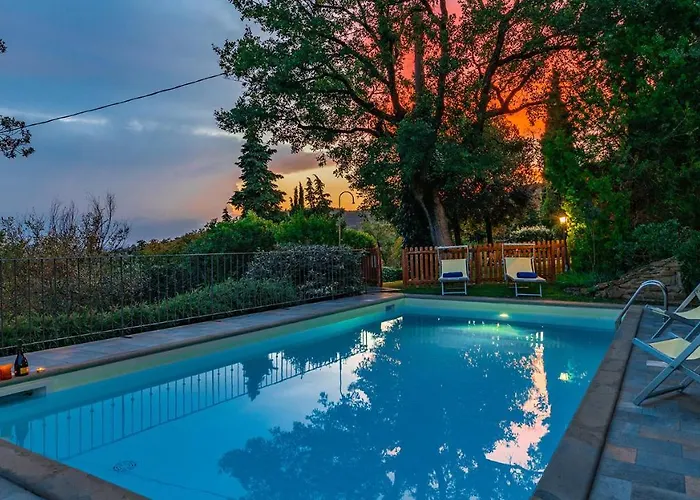 Villa I Mandorli 8, Emma Cortona